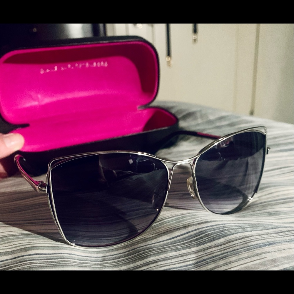 Diane von Furstenberg Silver/Black Sunglasses with Case (DVF141S) *EUC*